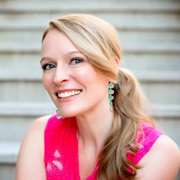 Meet your Posher, Kelly - Picture 1 of 1